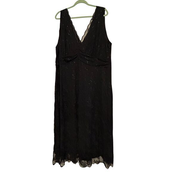Jonathan Martin Women Studios Black Lace Dress - Size 22 - Picture 4 of 8